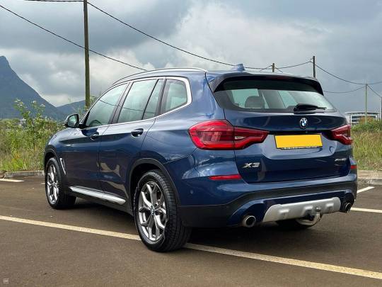 BMW #X3 XDrive 20i - 2.0 - 2019-2