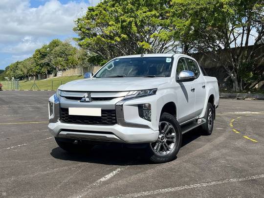 MITSUBISHI #TRITON  - 2.4 - 2020-2