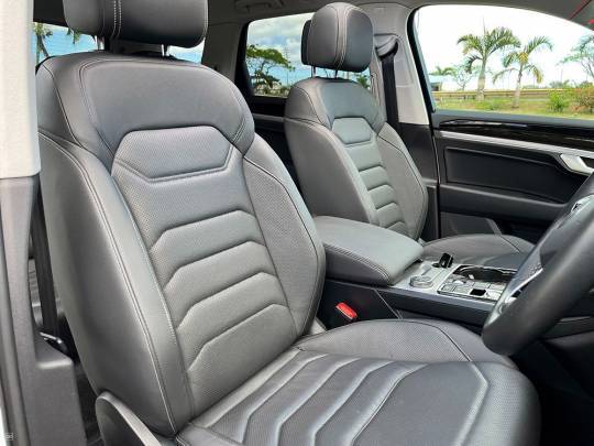 2024 VOLKSWAGEN TOUAREG V6 Luxury TSI DS-6