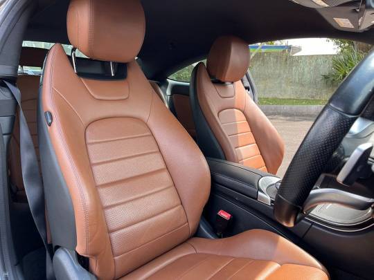 MERCEDES-BENZ #C180  - 1.5 - 2019-6